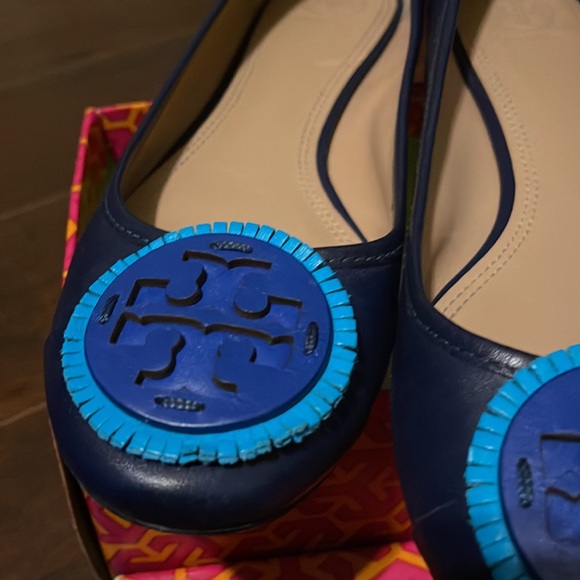Tory Burch leather flats - Picture 2 of 7